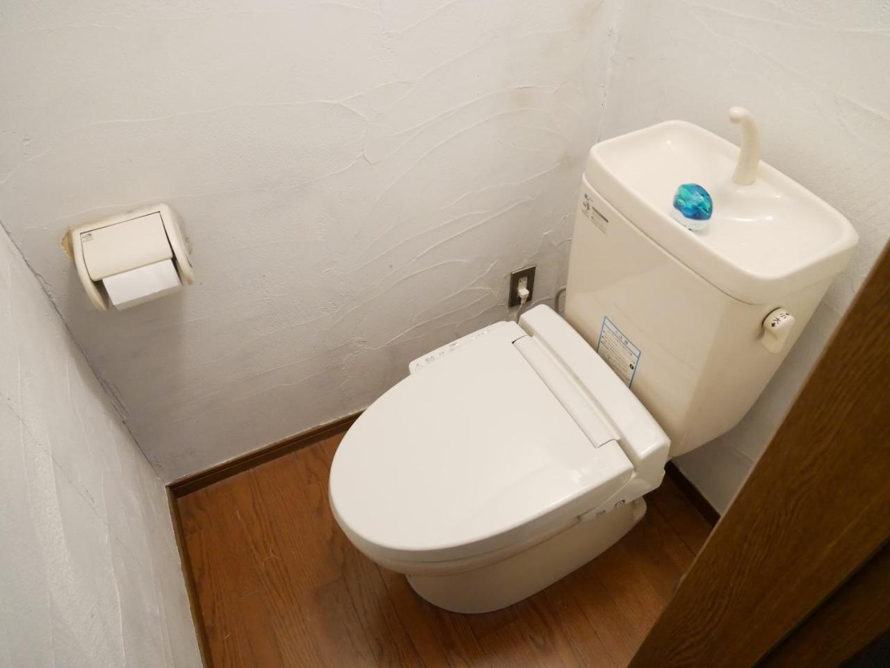 Guest House Twenty-Seven 27 Osaka Eksteriør billede